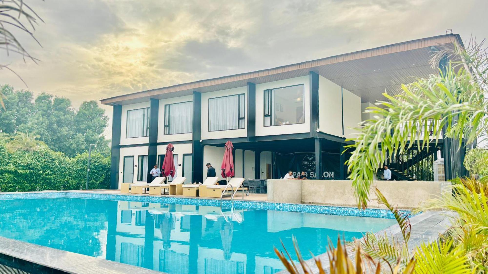 Vintclub Resort Lucknow Exterior foto
