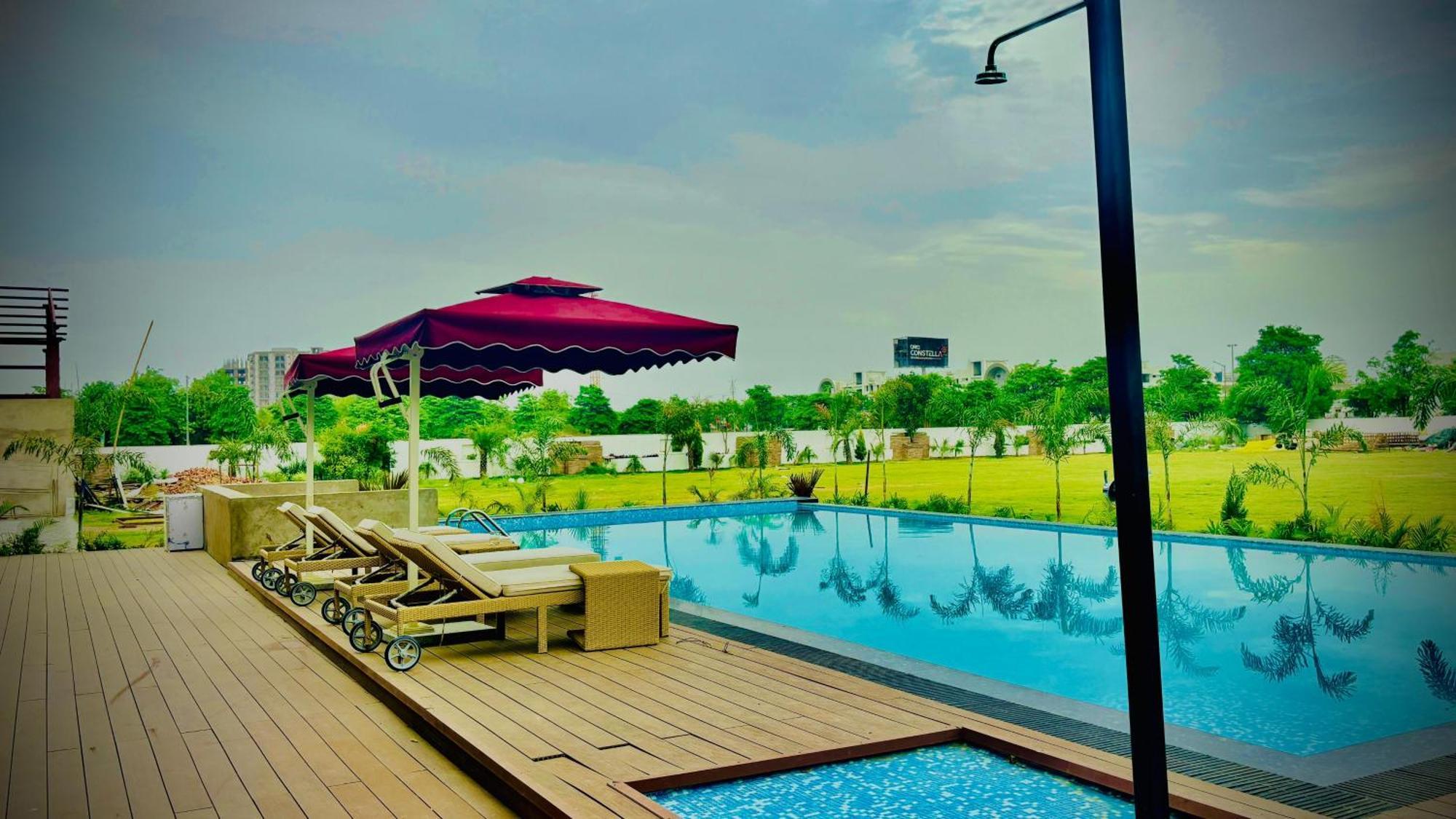 Vintclub Resort Lucknow Exterior foto